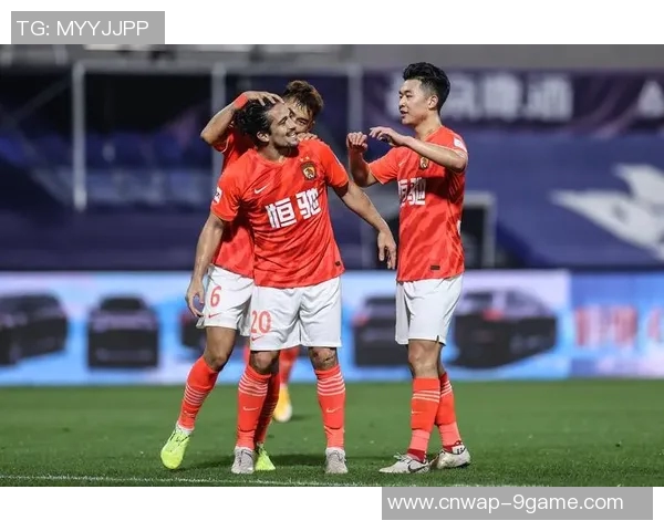 足协杯激战前瞻广州恒大迎战昆山队期待精彩对决与历史交锋分析